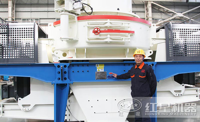 在河南購(gòu)買一臺(tái)小型制砂機(jī)多少錢？